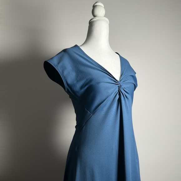 Patagonia Bandha Dress Womens Medium Blue Front Twist Fit & Flare Jersey Stretch - Picture 4 of 11